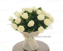 25 White Roses